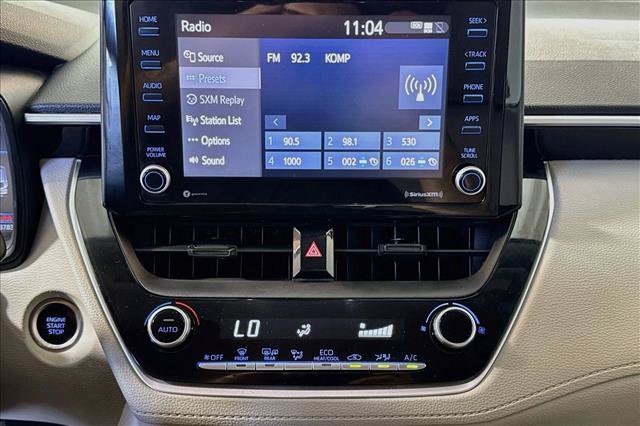 Used 2022 Toyota Corolla Cross LE AWD/4WD image 15