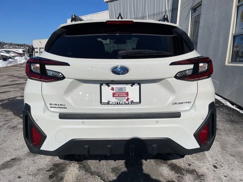 Used 2024 Subaru Crosstrek 2.5i Limited image 4
