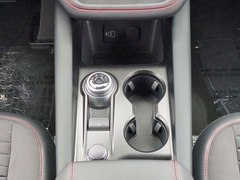 New 2026 Ford Explorer ST-Line w/ ST-Line Street Pack image 19