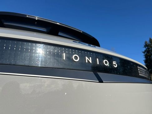 Used 2024 Hyundai Ioniq 5 SEL AWD/4WD image 31
