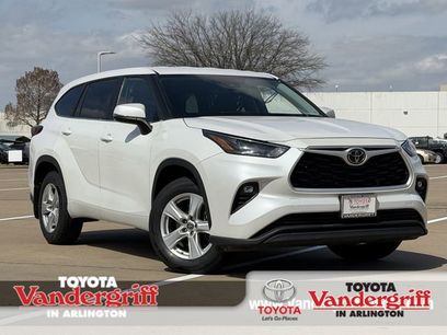 Certified 2024 Toyota Highlander LE