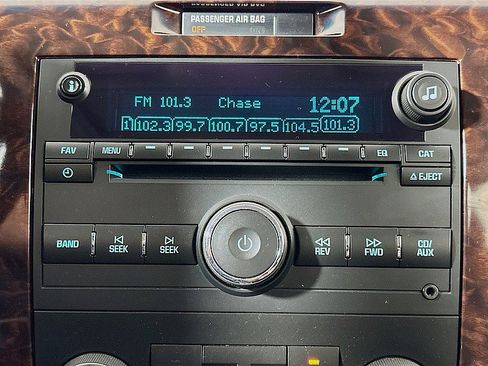 Used 2014 Chevrolet Impala LTZ image 15