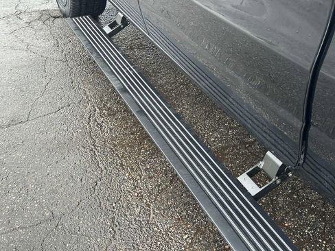 Certified 2023 RAM 1500 Laramie image 12