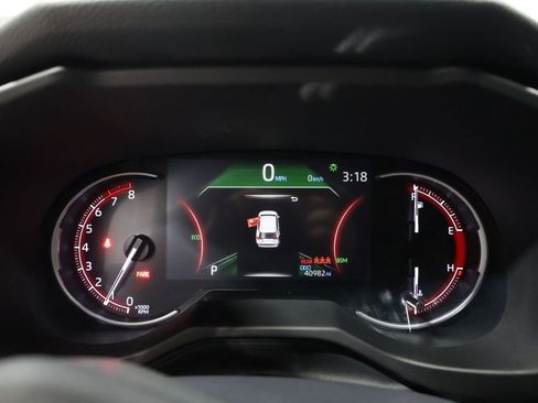 Used 2024 Toyota RAV4 XLE image 41