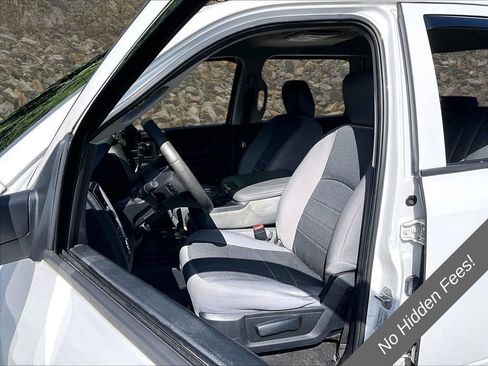 Used 2015 RAM 2500 Tradesman AWD/4WD image 18