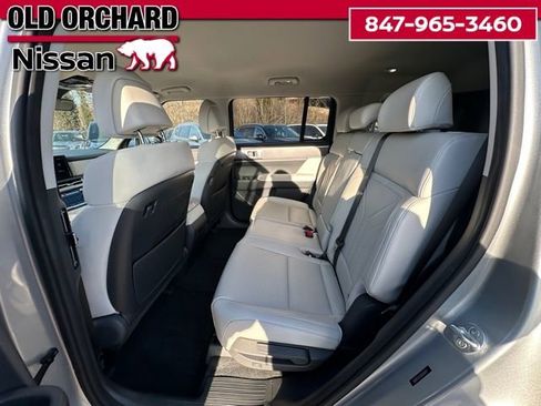 Used 2024 Hyundai Santa Fe SEL image 14