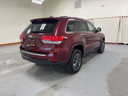 Used 2018 Jeep Grand Cherokee Limited image 8