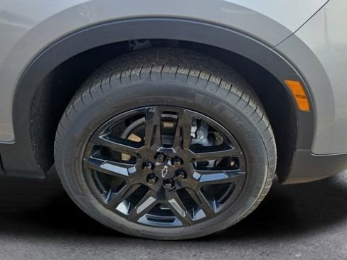 Used 2024 Chevrolet Blazer LT w/ Convenience Package image 17