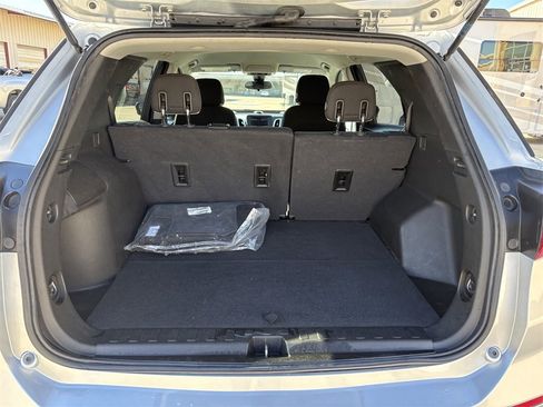 Used 2020 Chevrolet Equinox LS w/ LS Convenience Package image 26