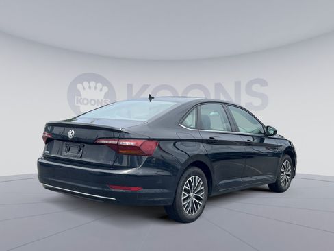 Used 2019 Volkswagen Jetta SE FWD image 4