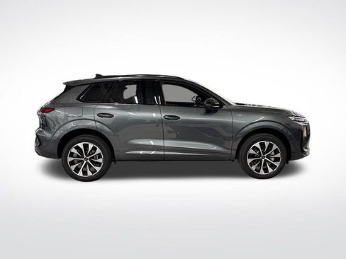 New 2026 Audi Q3 quattro 2.0T AWD/4WD image 6