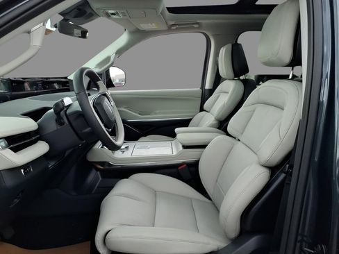 New 2026 Lincoln Navigator Reserve AWD/4WD image 20