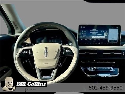 New 2024 Lincoln Corsair Grand Touring AWD/4WD image 13