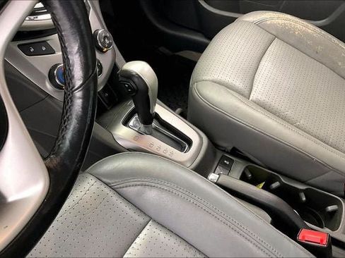 Used 2017 Chevrolet Sonic Premier FWD image 15