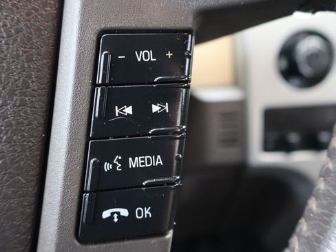 Used 2014 Ford F150 XLT w/ Equipment Group 302A Luxury image 31