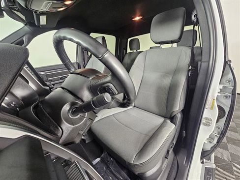 Used 2024 RAM 2500 Big Horn image 27