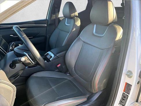 Used 2023 Hyundai Santa Cruz Limited image 25