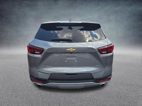 Used 2025 Chevrolet Blazer LT AWD/4WD image 7
