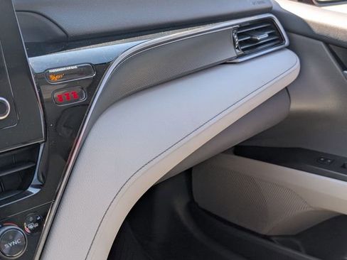 Used 2022 Toyota Camry SE w/ TRD Appearance Package (TMS) image 22