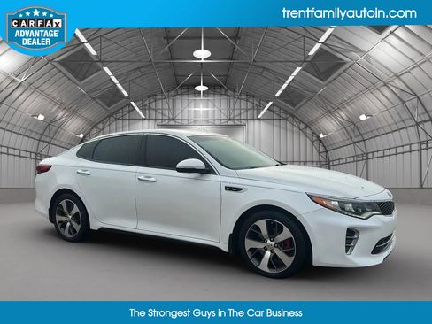 Used 2017 Kia Optima SX image 14