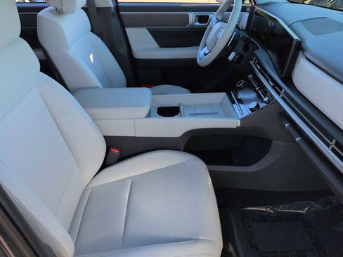 New 2026 Hyundai Santa Fe SE FWD image 22