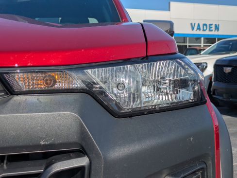 Used 2025 Chevrolet Colorado Trail Boss image 28