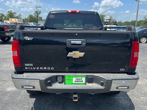 Used 2011 Chevrolet Silverado 1500 LT w/ All-Star Edition AWD/4WD image 5