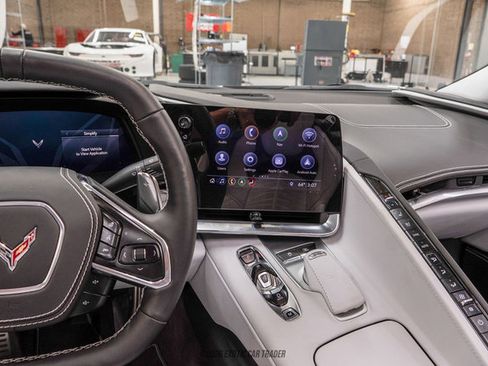 Used 2020 Chevrolet Corvette Stingray Premium Cpe w/ 3LT Preferred Equipment Group image 27