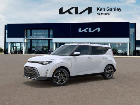 New 2025 Kia Soul EX image 4