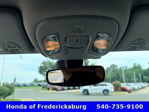 Used 2018 Jeep Compass Limited w/ Navigation Group AWD/4WD image 30