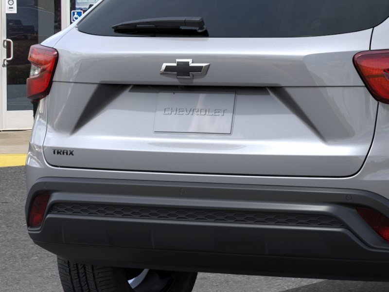 New 2026 Chevrolet Trax LS w/ LS Convenience Package FWD image 15