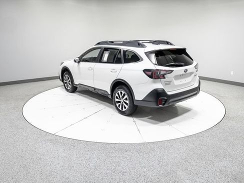 Used 2022 Subaru Outback Premium AWD/4WD image 32