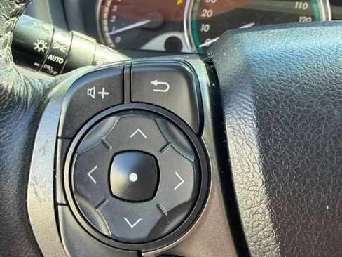 Used 2013 Toyota Venza XLE w/ XLE Premium Pkg FWD image 24