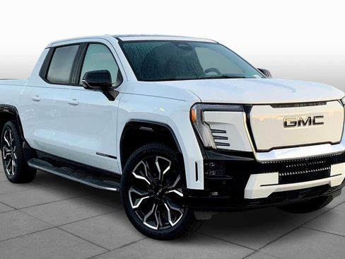 New 2025 GMC Sierra EV Denali image 2