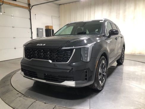 New 2026 Kia Sorento S w/ S Panoramic Sunroof Package image 3