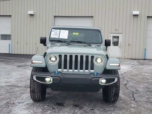Used 2023 Jeep Wrangler Unlimited Sahara w/ Cold Weather Group image 2