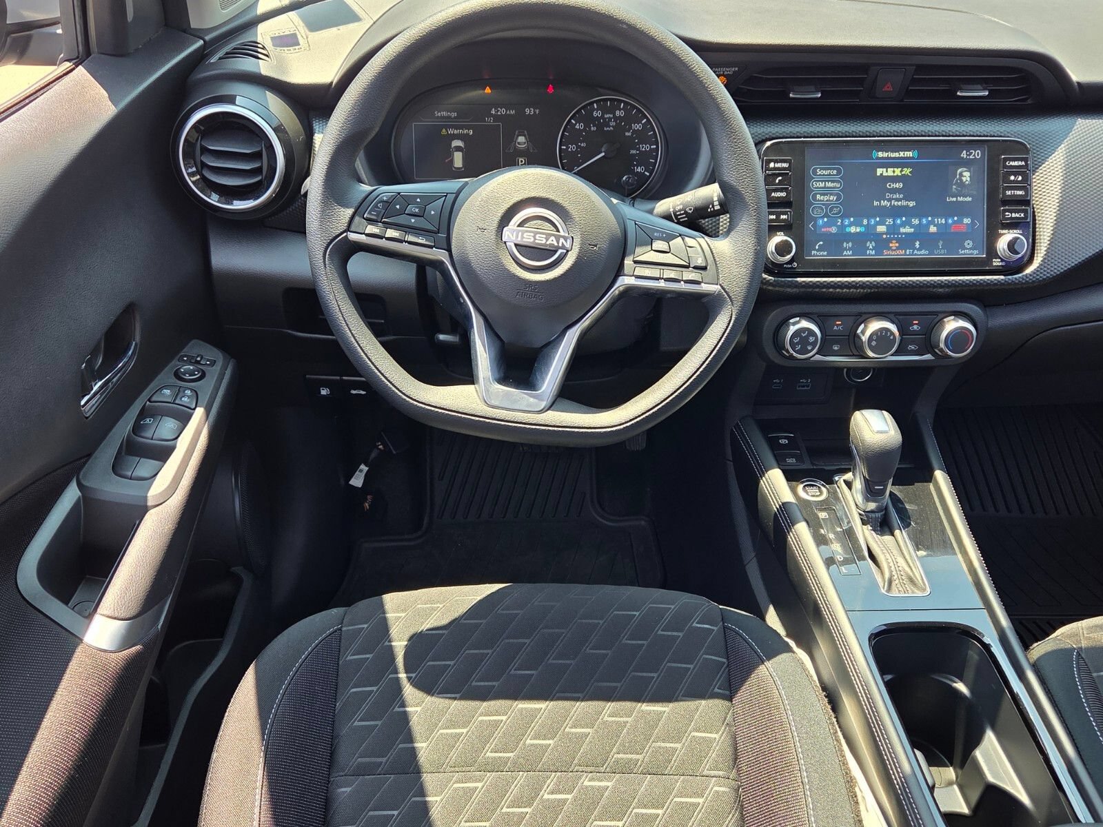 Used 2024 Nissan Kicks SV FWD image 7