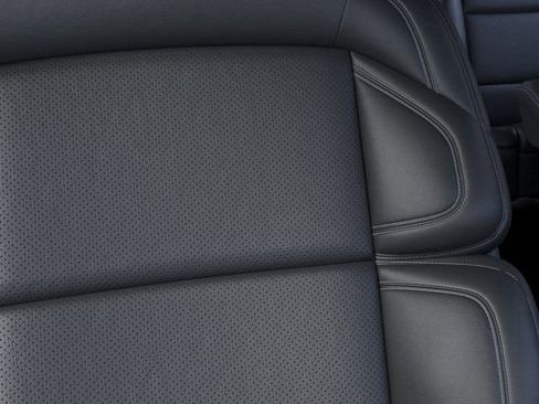 New 2025 Lincoln Navigator Reserve w/ Jet Appearance Package image 16