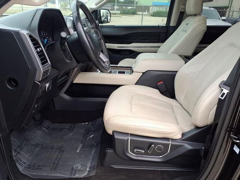 Used 2021 Ford Expedition Max Platinum image 16