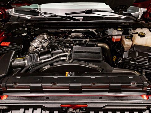 Used 2024 GMC Sierra 3500 AT4 w/ AT4 Premium Plus Package image 32