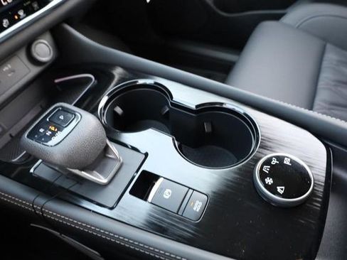 New 2026 Nissan Rogue Platinum AWD/4WD image 18