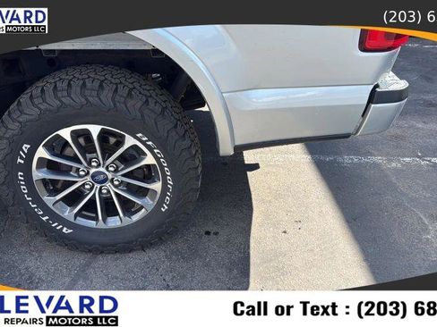Used 2019 Ford F150 Lariat AWD/4WD image 10