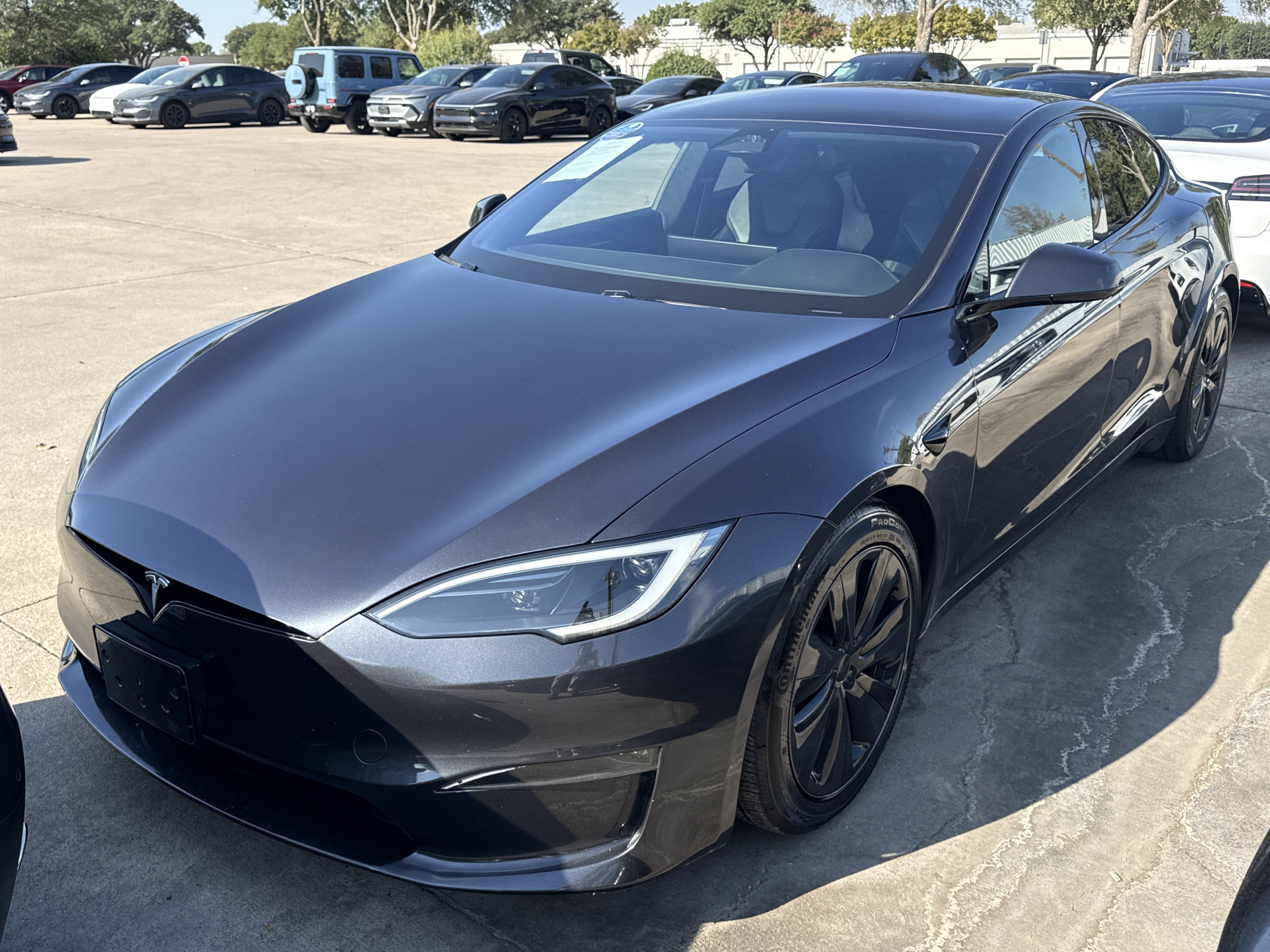 Used 2023 Tesla Model S Standard Range AWD/4WD image 1