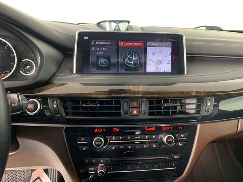 Used 2018 BMW X5 xDrive35i AWD/4WD image 25