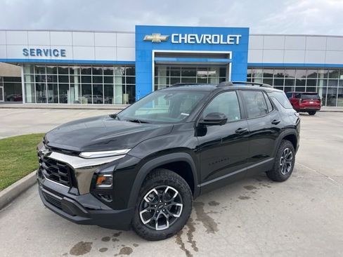 New 2026 Chevrolet Equinox ACTIV FWD image 2