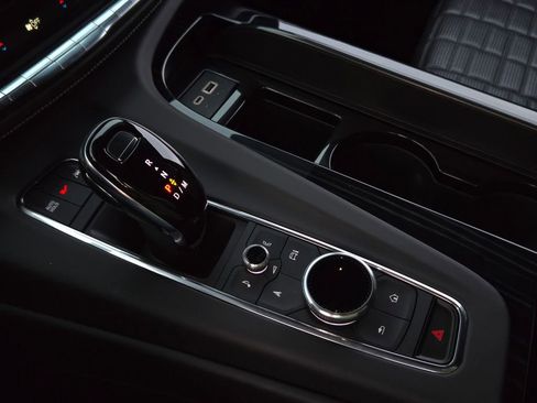 Used 2023 Cadillac Escalade V image 21