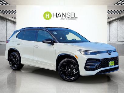 New 2026 Volkswagen Tiguan SE R-Line