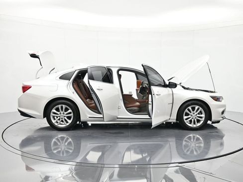 Used 2016 Chevrolet Malibu LT w/ Leather Package image 48