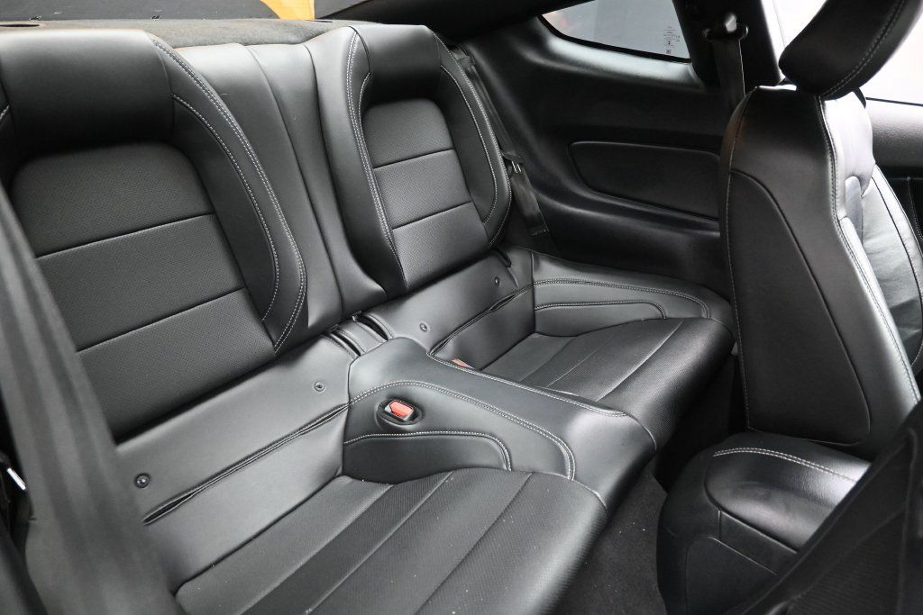 Used 2022 Ford Mustang GT Premium RWD image 11