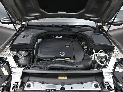 Used 2022 Mercedes-Benz GLC 300 4MATIC Coupe image 24